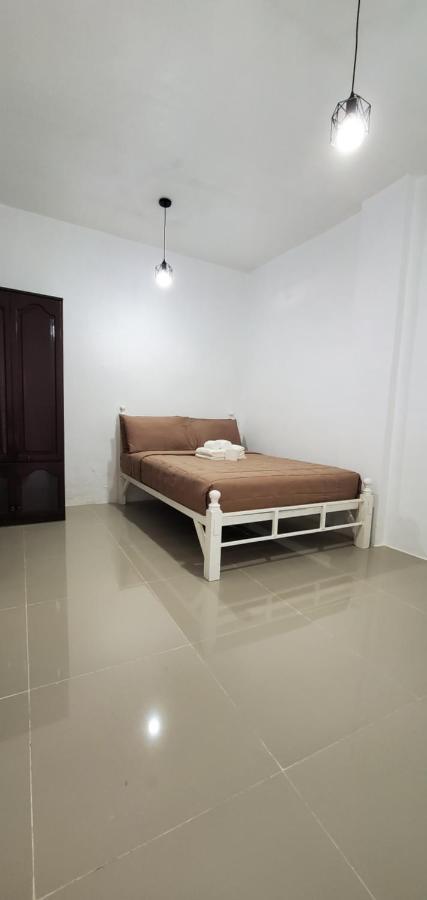 Country Home In Silang Tagaytay Exterior photo